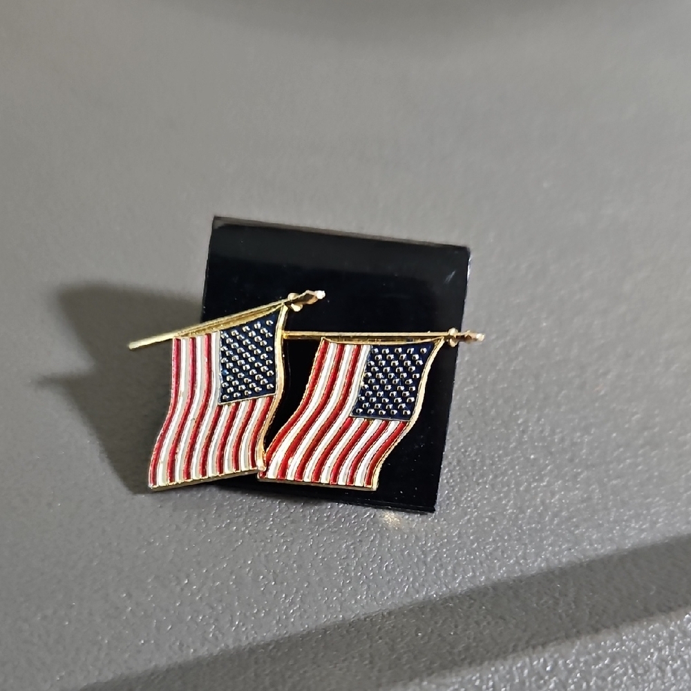 American Flag Pins